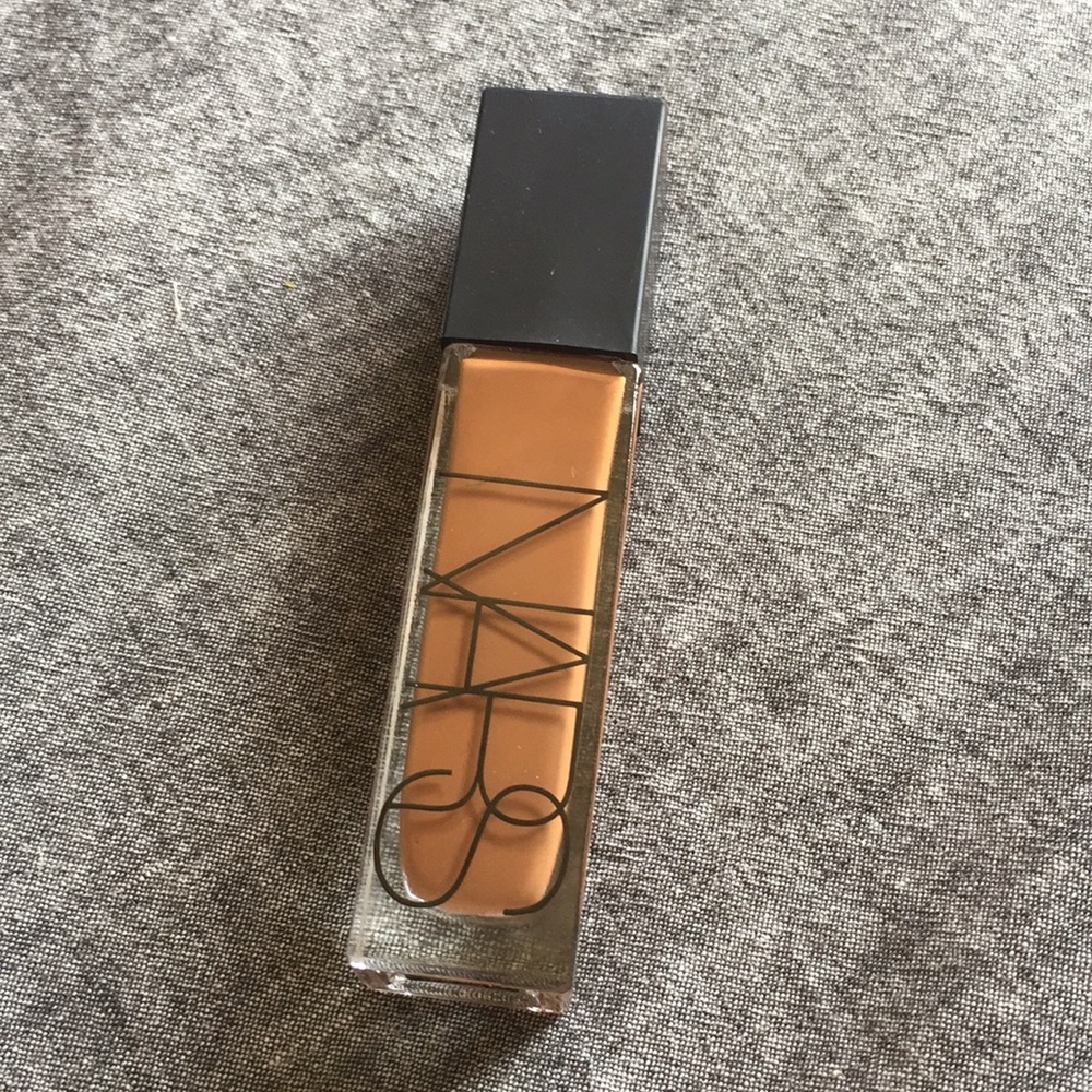 NARS Natural Radiant Longwear Foundation in Manaus